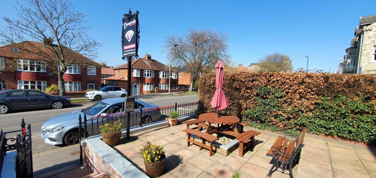 Diamonds Guest House York Dış mekan fotoğraf