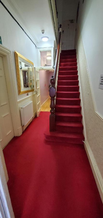 Diamonds Guest House York Dış mekan fotoğraf