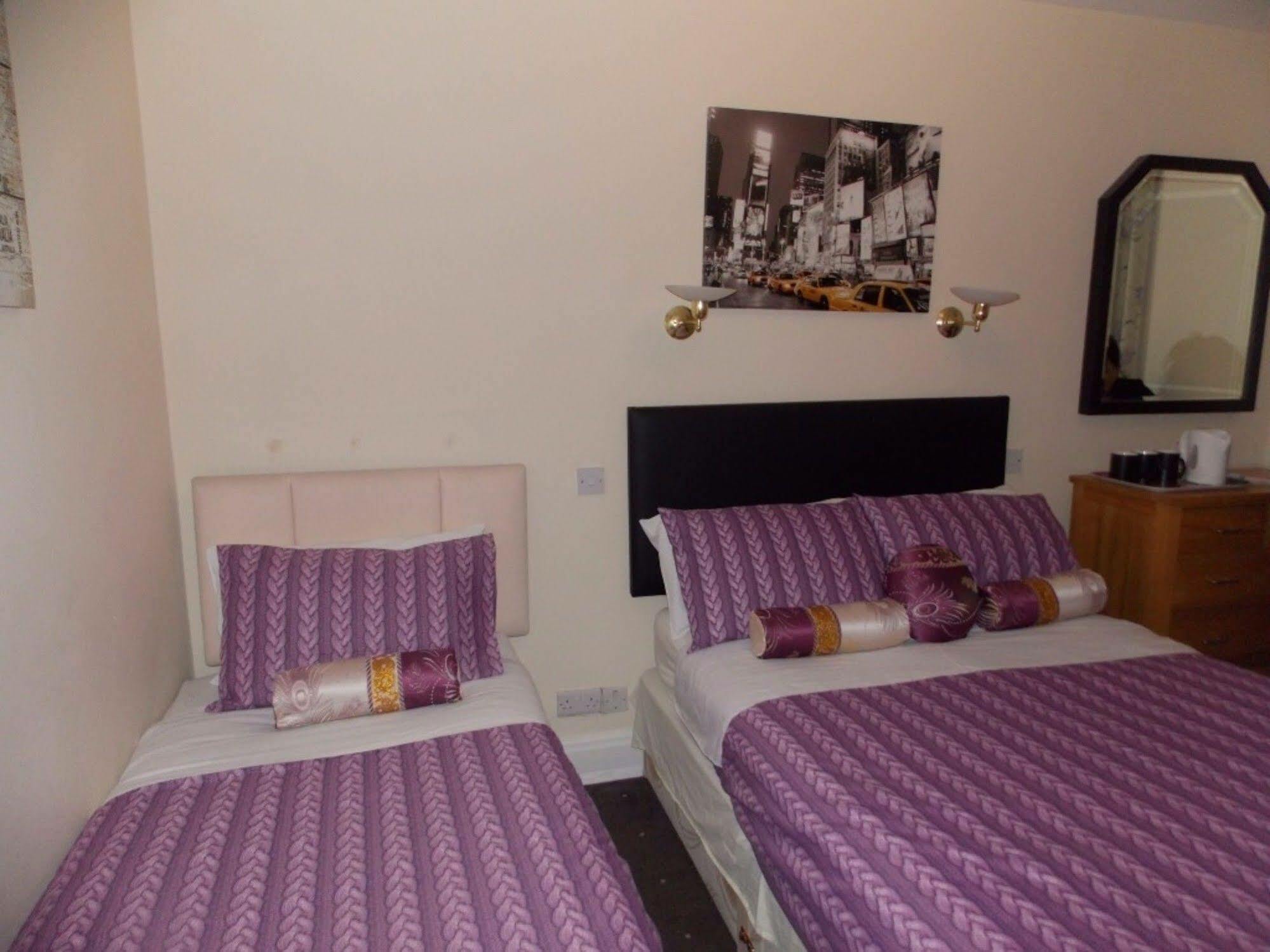 Diamonds Guest House York Dış mekan fotoğraf